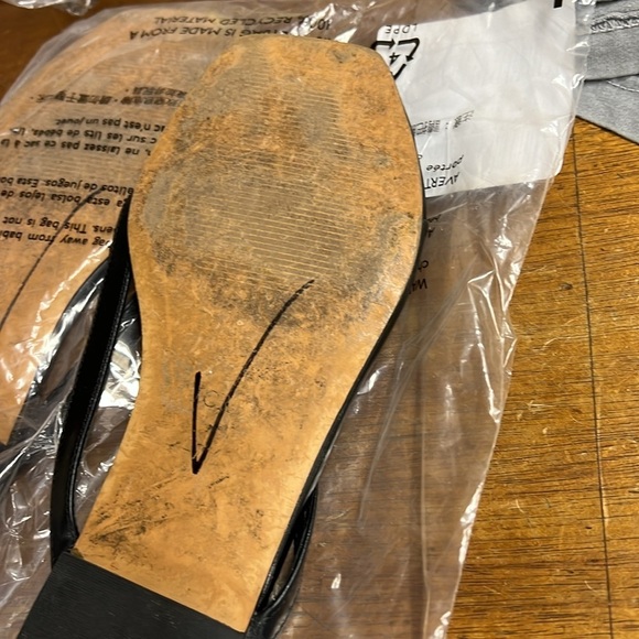 Used J Crew New Capri thong sandals in leather BX889 - Picture 5 of 5